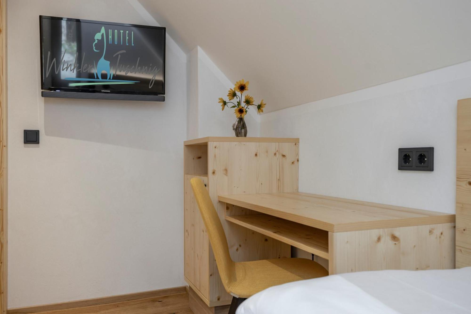 Hotel Winkler-Tuschnig Weissensee Δωμάτιο φωτογραφία